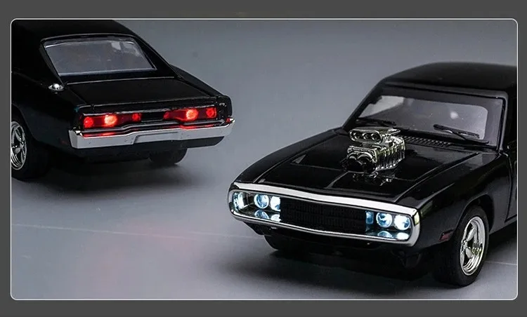 1:32 Simulation 1970 Dodge Charger Alloy Sports Car Model Pull Back Luxury Car Toy Gift Ornaments