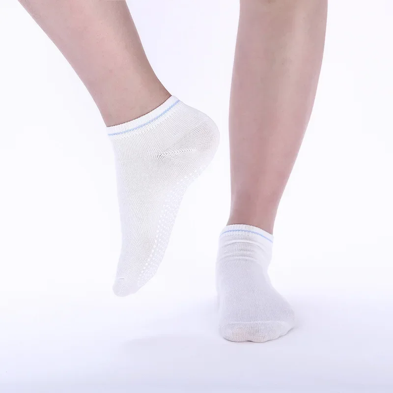Women Anti-Slip Sock Trampoline Yoga Sock Cotton Breathable Short Socks Elasticity Sport Boy Girl Outside Sport Socks EU33-39