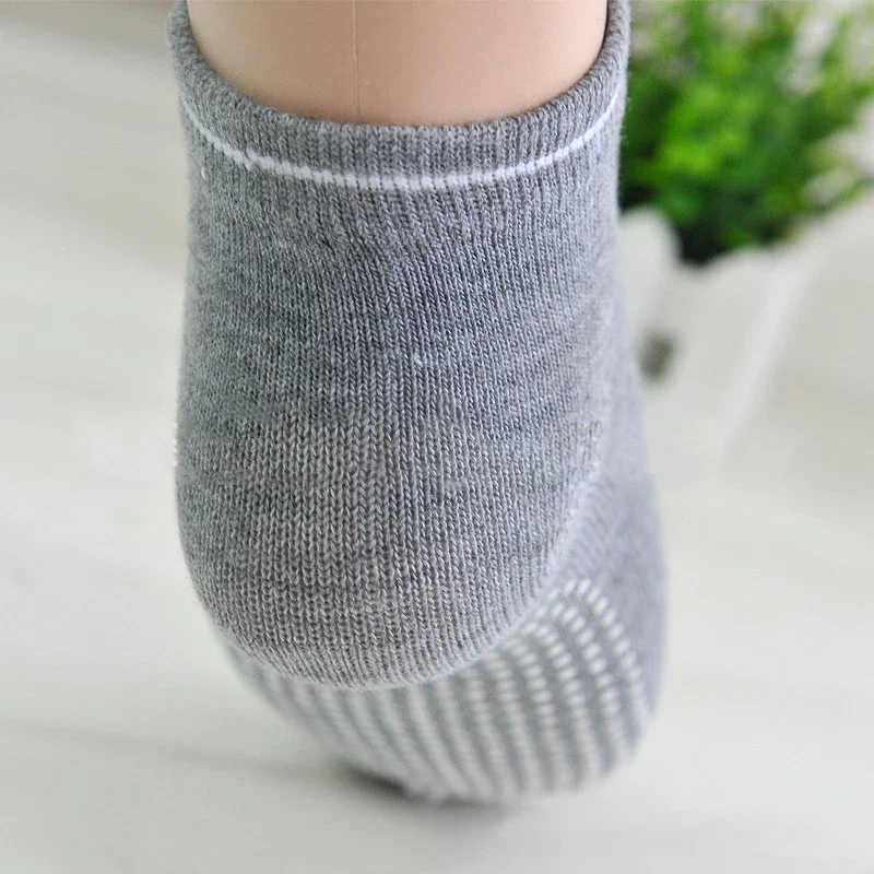 Women Anti-Slip Sock Trampoline Yoga Sock Cotton Breathable Short Socks Elasticity Sport Boy Girl Outside Sport Socks EU33-39