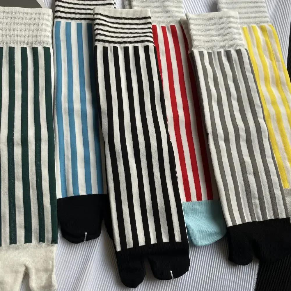 Colorful Combed Cotton Toe Socks Striped Retro Fashion Women's Tabi Socks Harajuku Japanese Middle Tube Sports Split Toe Socks