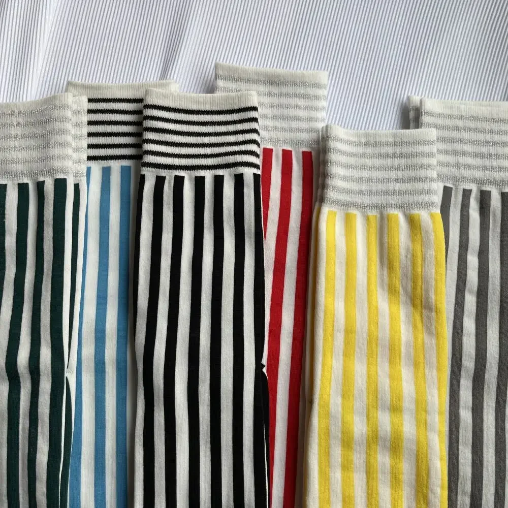 Colorful Combed Cotton Toe Socks Striped Retro Fashion Women's Tabi Socks Harajuku Japanese Middle Tube Sports Split Toe Socks