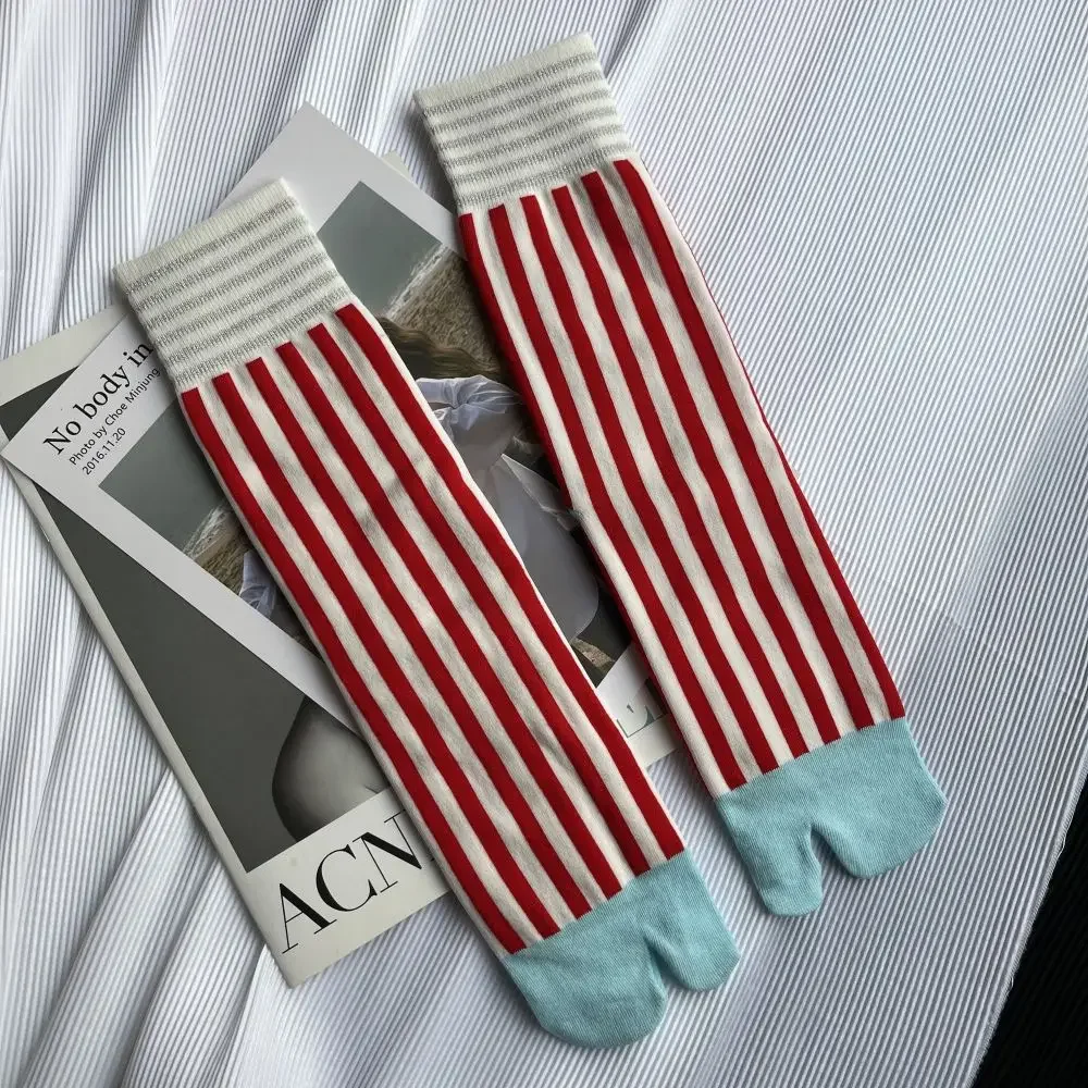 Colorful Combed Cotton Toe Socks Striped Retro Fashion Women's Tabi Socks Harajuku Japanese Middle Tube Sports Split Toe Socks