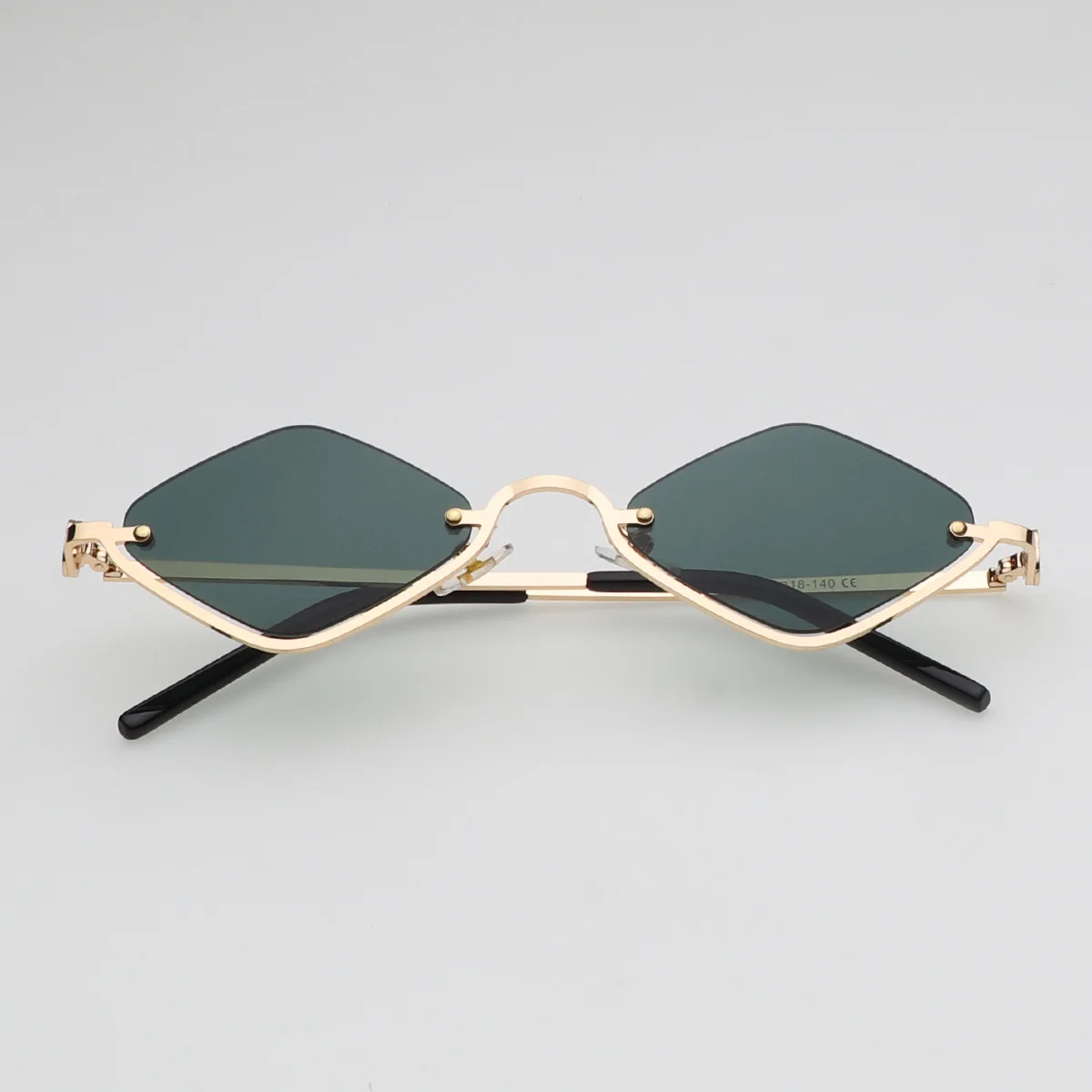 Fashion Small Polygonal Sunglasses Women Luxury Brand Metal Half Frame Sun Glasses Ladies Hipster Sexy Cat Eye Shades Vintage