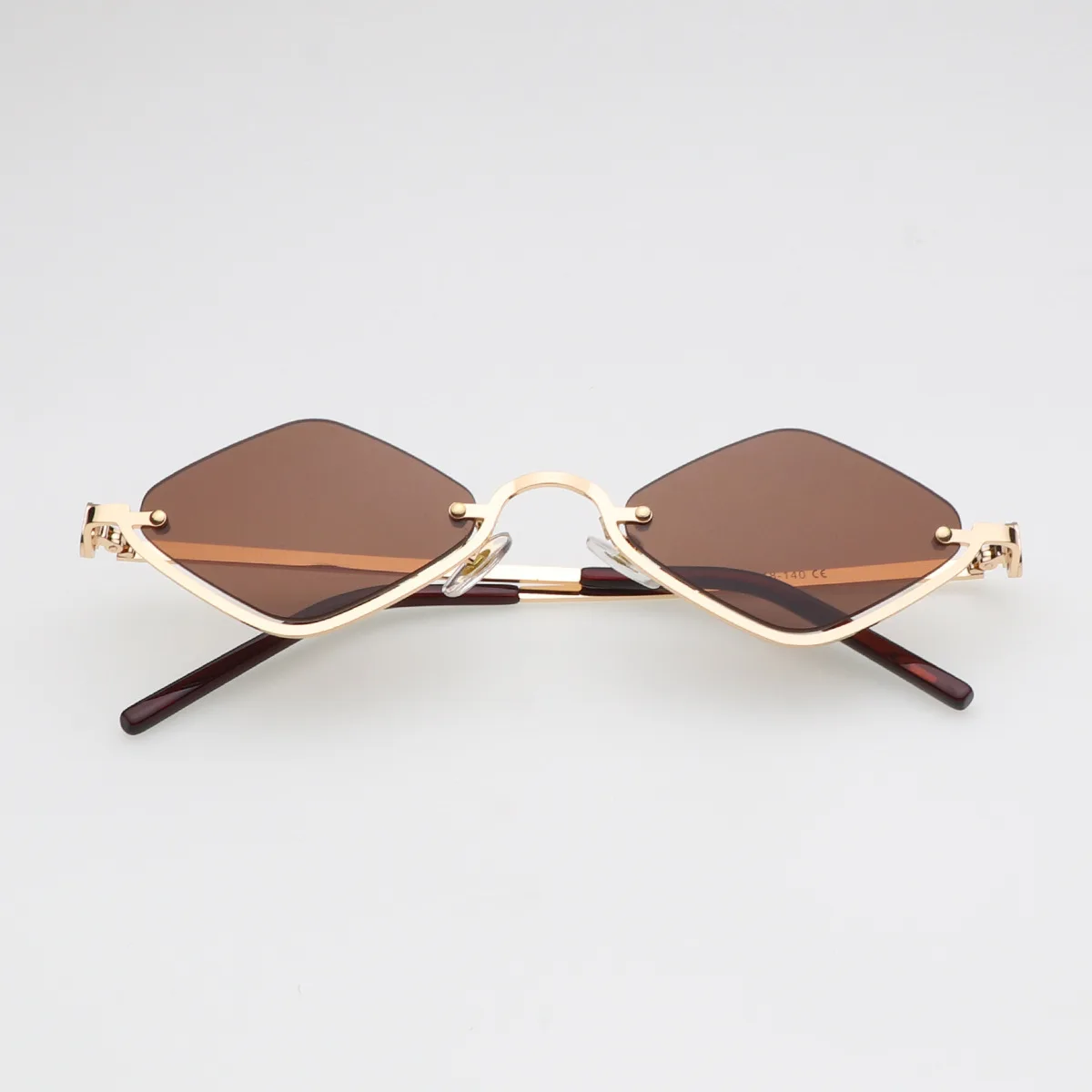 Fashion Small Polygonal Sunglasses Women Luxury Brand Metal Half Frame Sun Glasses Ladies Hipster Sexy Cat Eye Shades Vintage