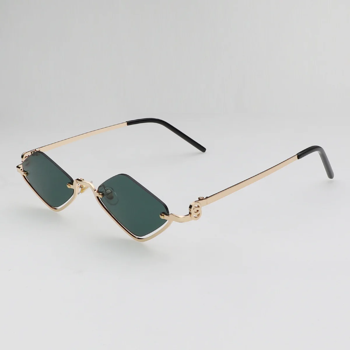 Fashion Small Polygonal Sunglasses Women Luxury Brand Metal Half Frame Sun Glasses Ladies Hipster Sexy Cat Eye Shades Vintage
