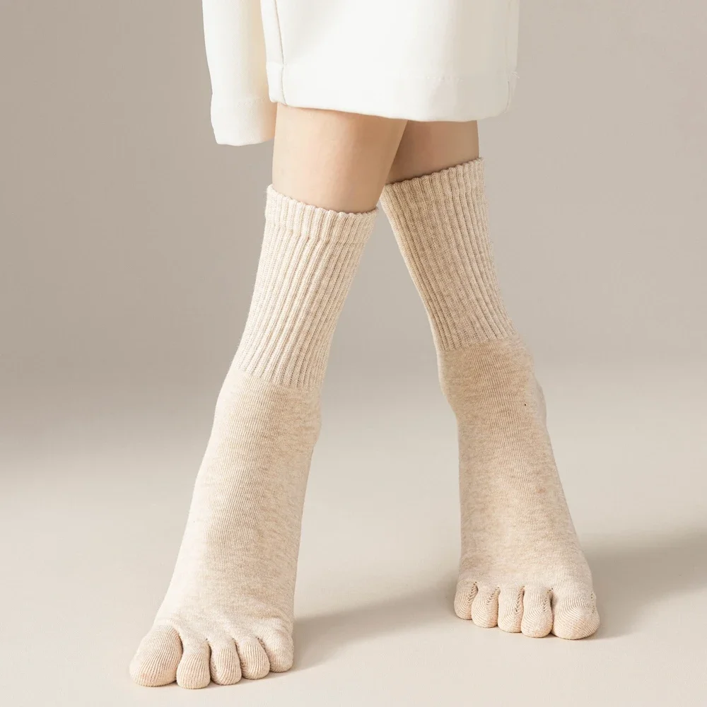 4 Pairs Women Toe Socks Five Finger Socks High Quality Cotton Autumn Spring Middle Tube Sports Socks with Separate Fingers