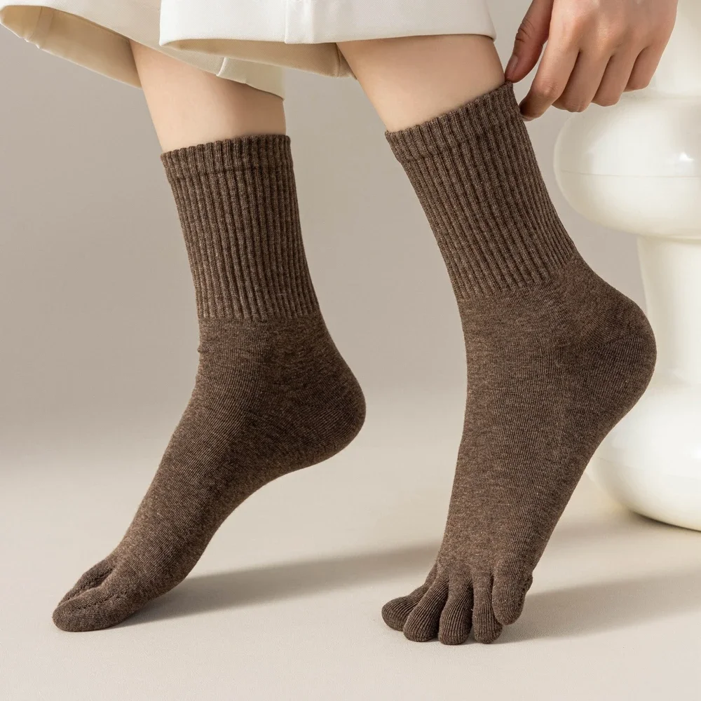 4 Pairs Women Toe Socks Five Finger Socks High Quality Cotton Autumn Spring Middle Tube Sports Socks with Separate Fingers