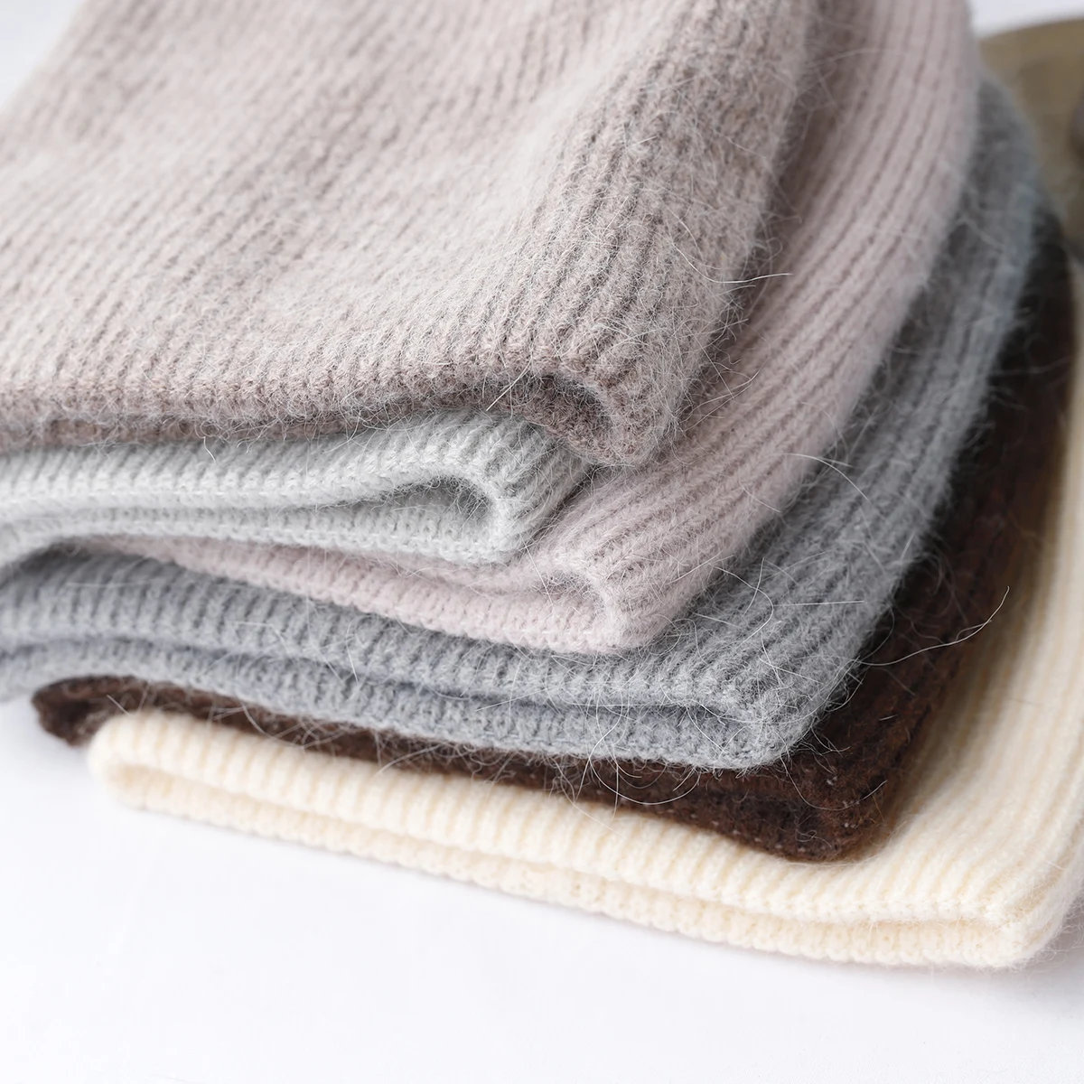 2024 color warm Thick and warm ski hat Rabbit hair knitted pullover cap Wool hats Men's hat Knitted Women Winter Hat Wholesale