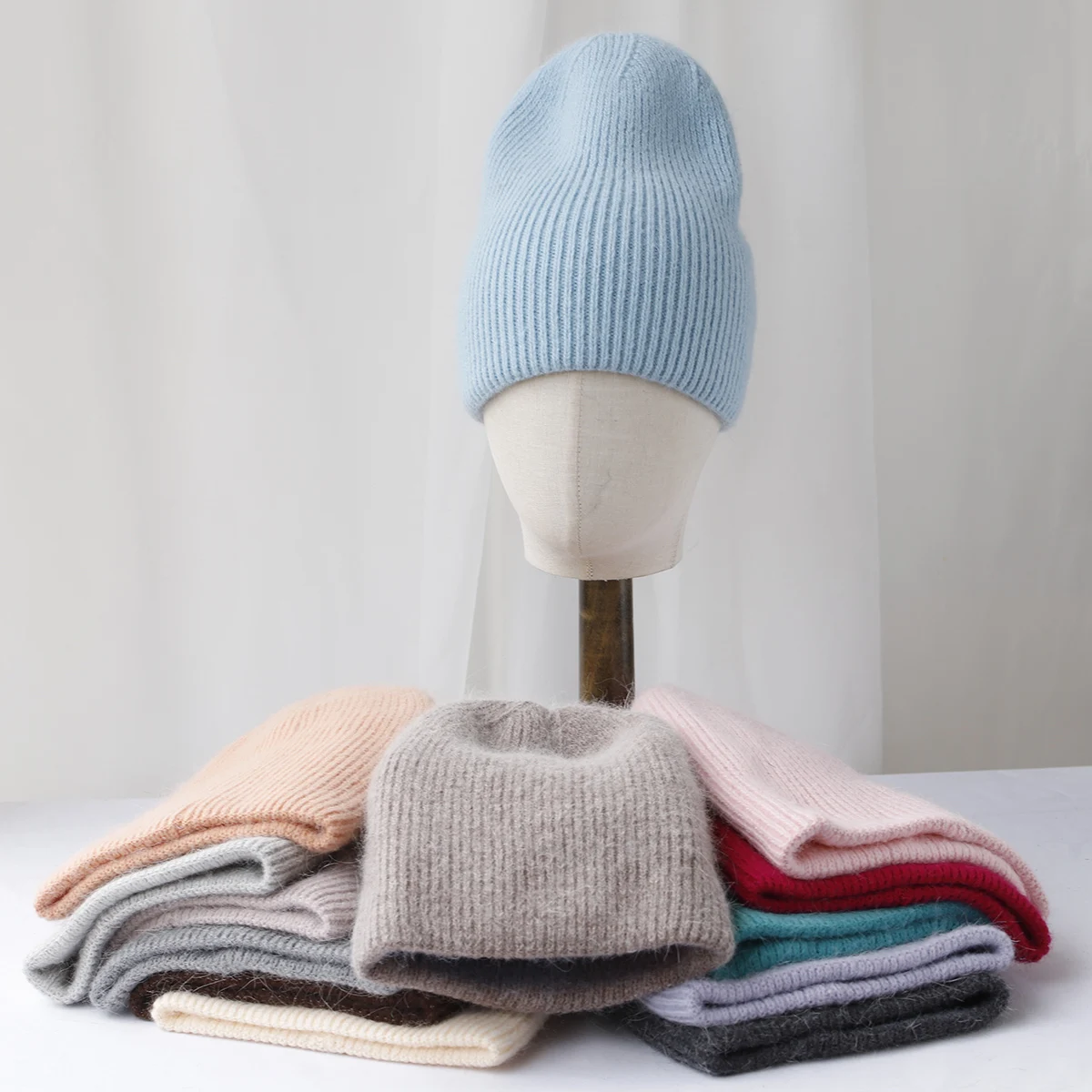 2024 color warm Thick and warm ski hat Rabbit hair knitted pullover cap Wool hats Men's hat Knitted Women Winter Hat Wholesale