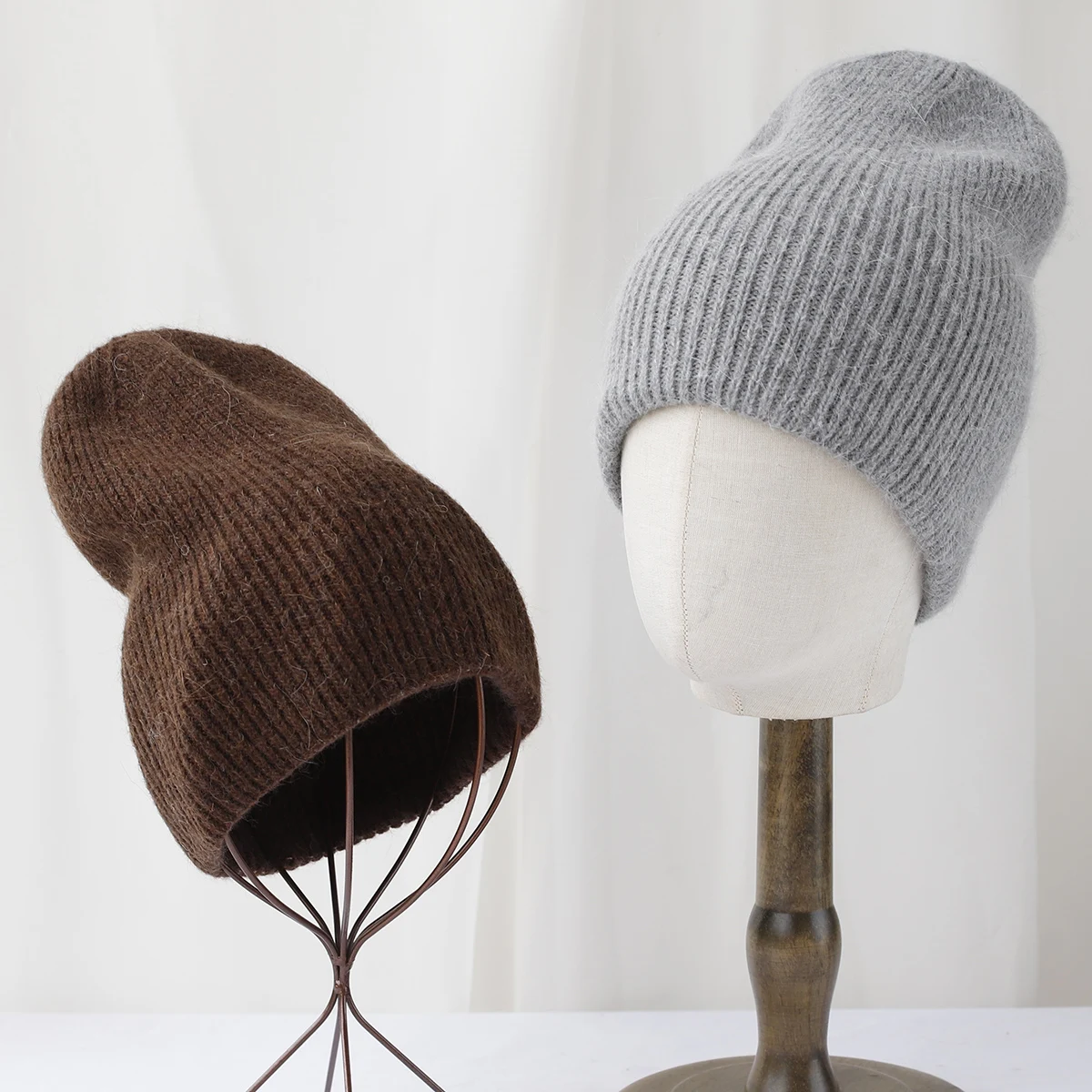 2024 color warm Thick and warm ski hat Rabbit hair knitted pullover cap Wool hats Men's hat Knitted Women Winter Hat Wholesale