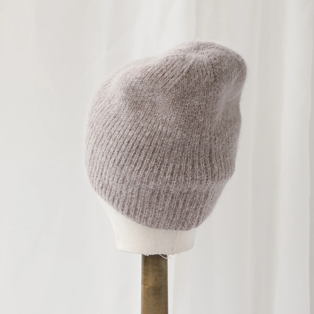 2024 color warm Thick and warm ski hat Rabbit hair knitted pullover cap Wool hats Men's hat Knitted Women Winter Hat Wholesale