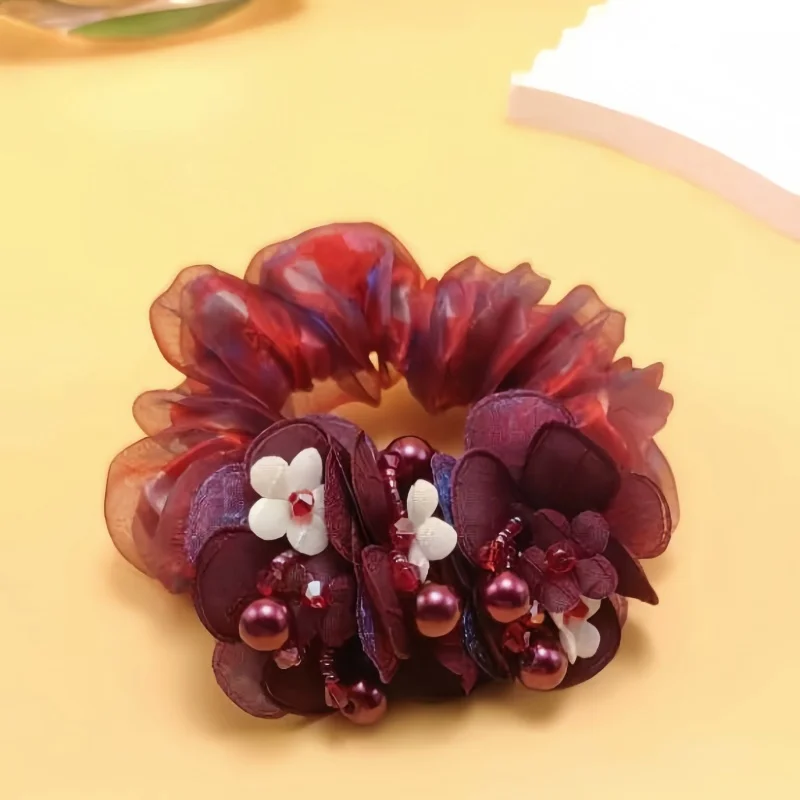 New Scrunchie White Flower Hair Ties Women Pearl Headdress Flower Highly Elastic Rubber Band Floral Hair Accessories