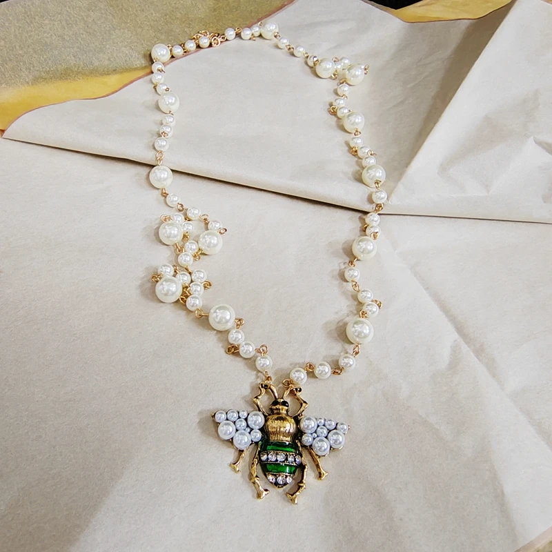 Luxury Handmade Elastic Pearl Bee Bracelet Bangle Jewelry For Women Party Gift