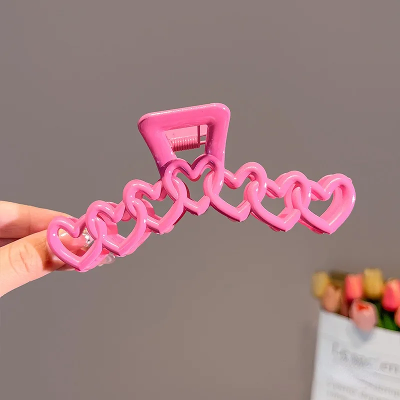 Colorful Dopamine Plastic Hair Claw Love Heart Shark Clamp Fashion Design Sweet Simple Irregular Hair Clips Headwears A-