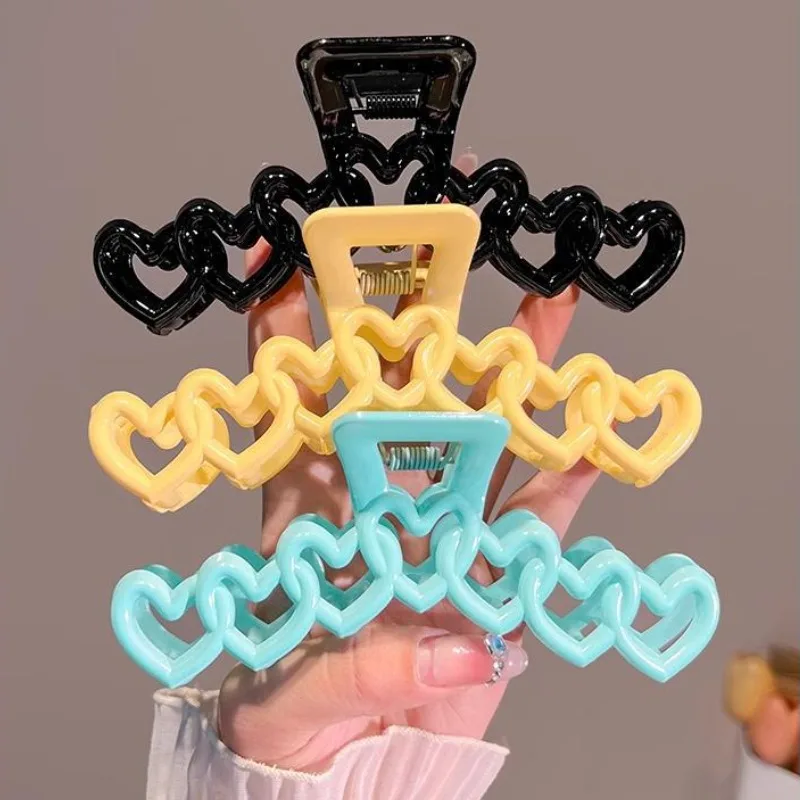 Colorful Dopamine Plastic Hair Claw Love Heart Shark Clamp Fashion Design Sweet Simple Irregular Hair Clips Headwears A-