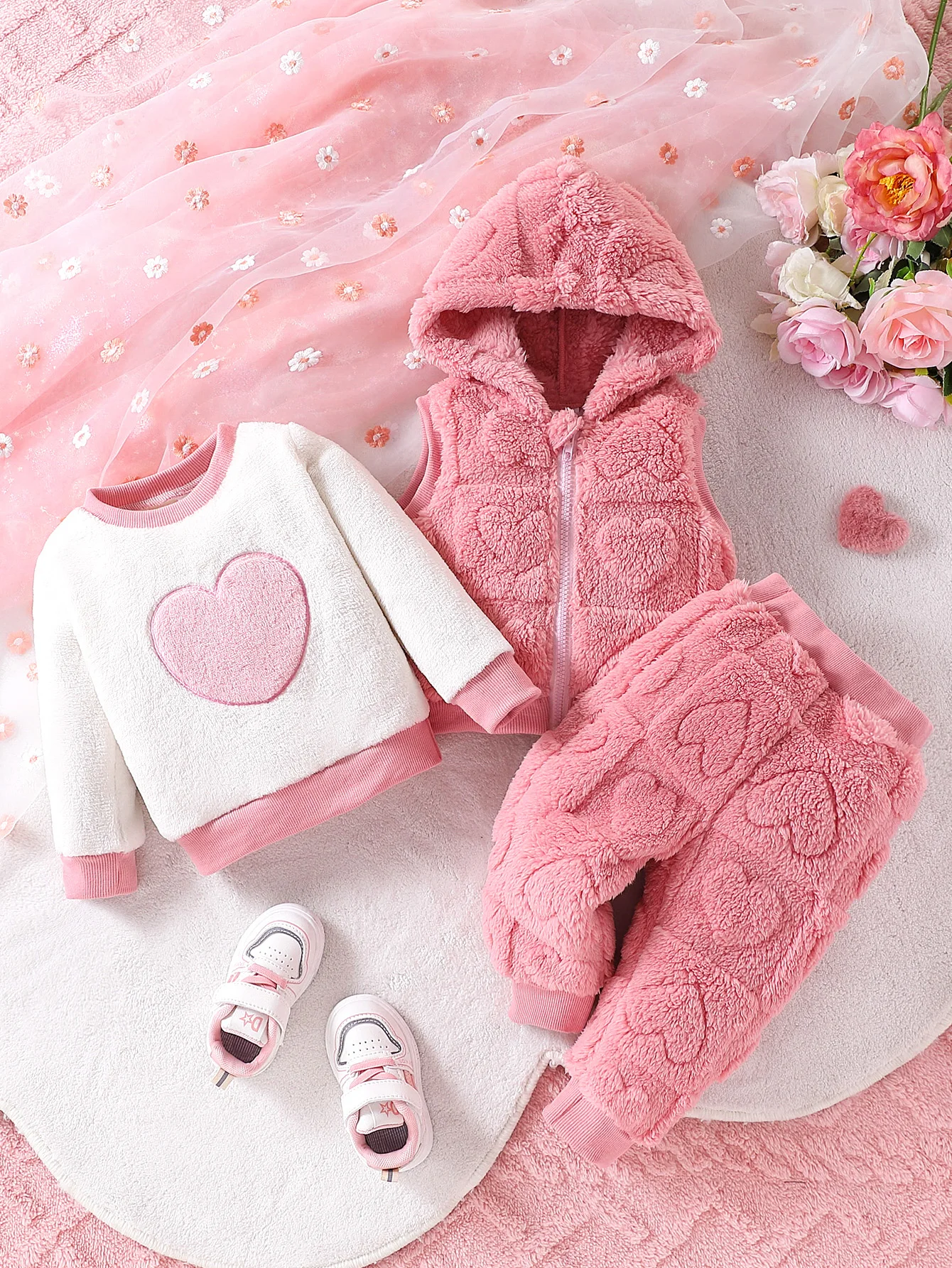 Three Piece Set of Fashionable and Casual Jacquard Love Plush Hooded Vest and Love Plush Top and Pants Set for Baby Girls