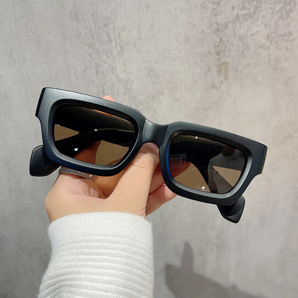 KLASSNUM Retro Square Men Sunglasses Women Brand Design Punk Sun Glasses Classic Eyewear UV400 Shades Trendy Goggles 2026 New In