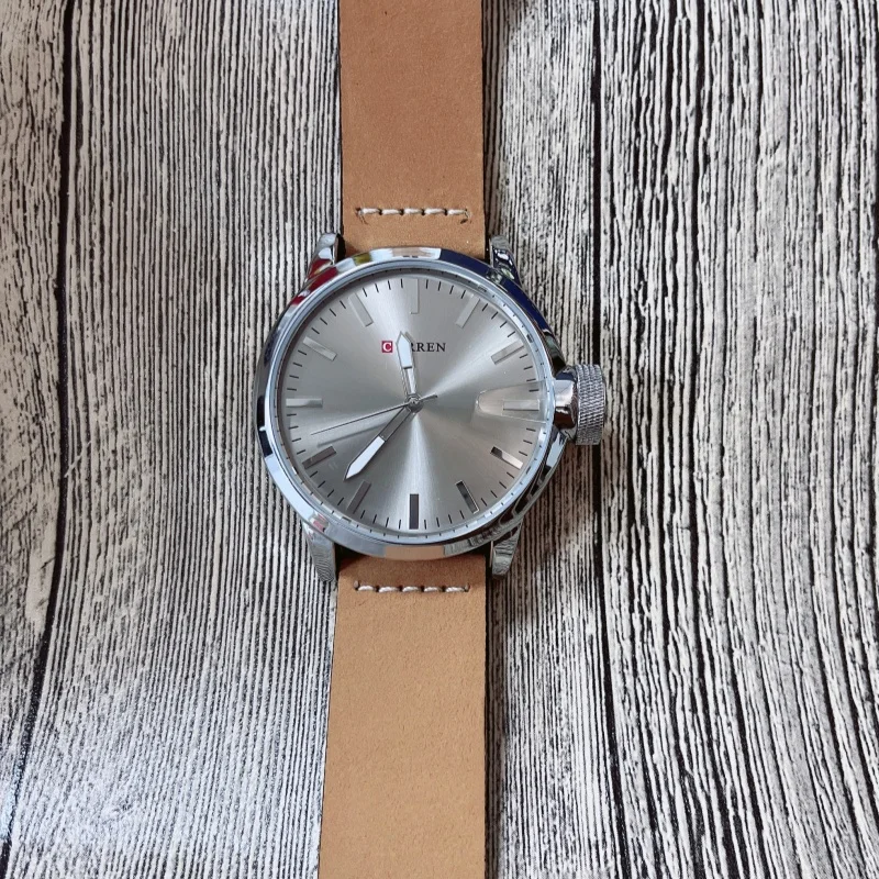 CURREN Luxury Factory Watch Men Calendar Sport Military Male Clock Brand Luxury Origianl PU Leather Steel Band Wristwatch 8208