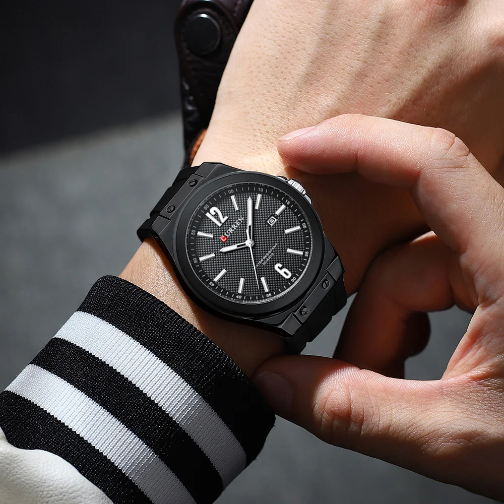 CURREN Luxury Factory Watch Men Calendar Sport Military Male Clock Brand Luxury Origianl PU Leather Steel Band Wristwatch 8208