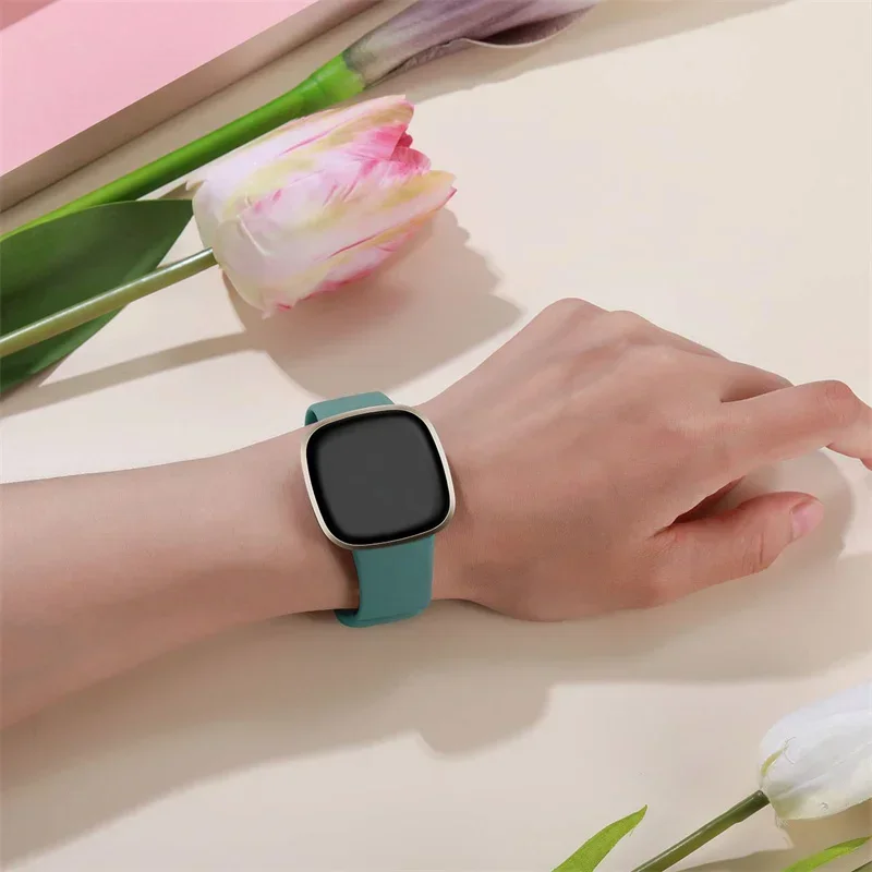 Soft Silicone Strap For Fitbit Versa 3 band Correa sport Bracelet For Fitbit Sense Versa3 women Watchband smartwatch Accessories