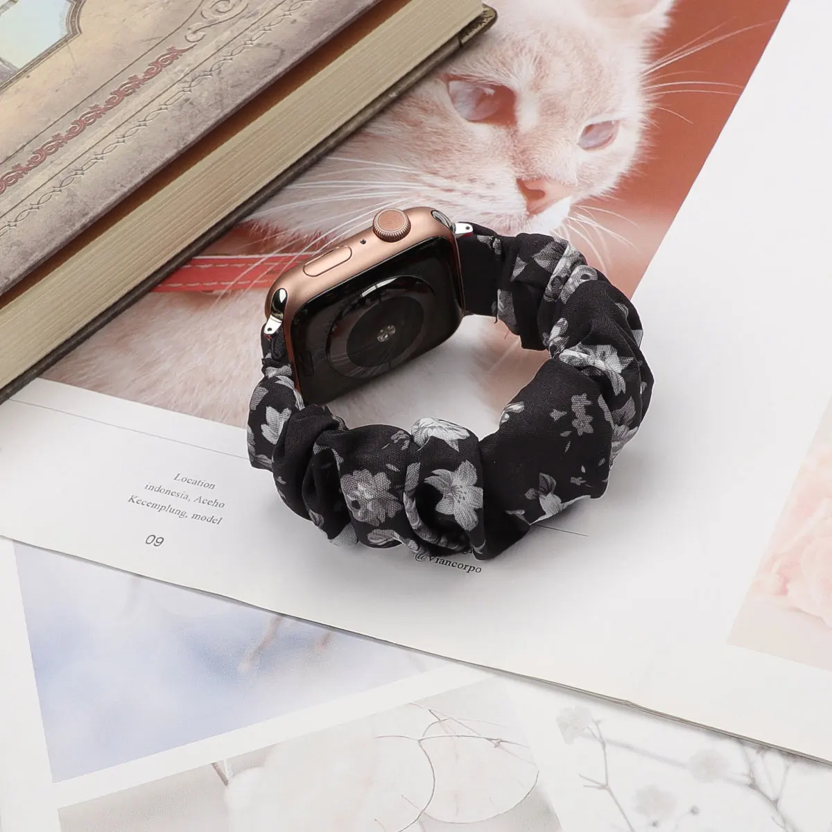 Scrunchie Compatible For Apple Watch Band 49mm 40mm 41mm 38/42mm 44mm 45mm Cute Printed Elastic For iWatch Series 9 8 7 6 5 3 SE