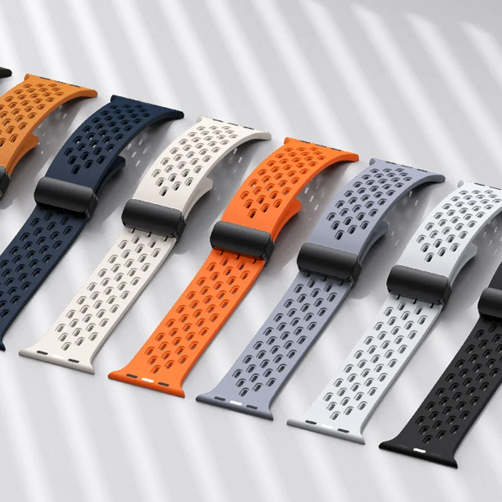 Silicone Strap for Apple Watch Band 49mm 45mm 44mm 42mm 40mm 41mm 38mm Bracelet Correa iWatch Series 9 8 SE 7 6 5 4 3 Ultra 2