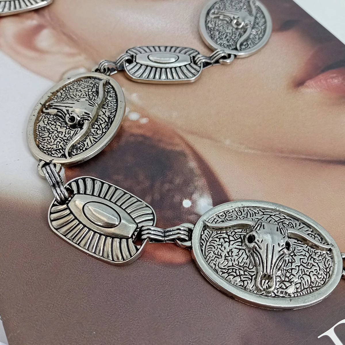 Vintage Silver Chain Belt Sun Bull Coins Female Waist Y2K Dress Waistband Designer Belts For Women High Quality Punk Corset