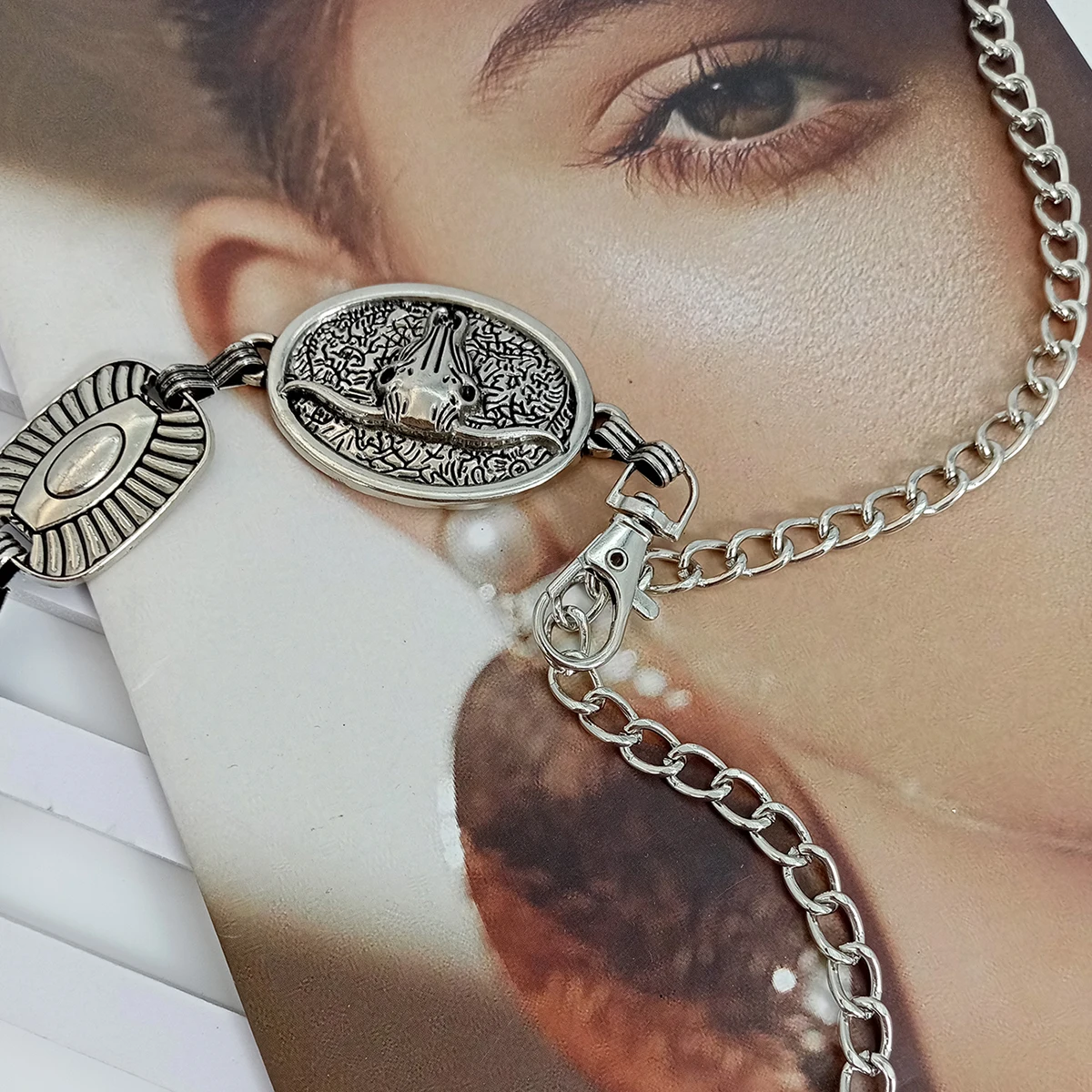 Vintage Silver Chain Belt Sun Bull Coins Female Waist Y2K Dress Waistband Designer Belts For Women High Quality Punk Corset