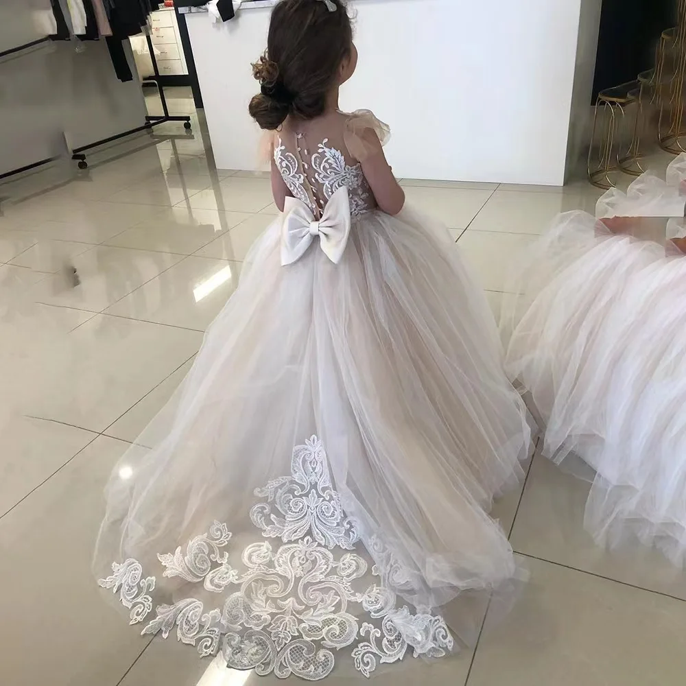 Cute Flower Girl Dresses for Wedding Big Bow Appliques Long Little Pageant Gowns Girls White Tulle First Communion Gowns