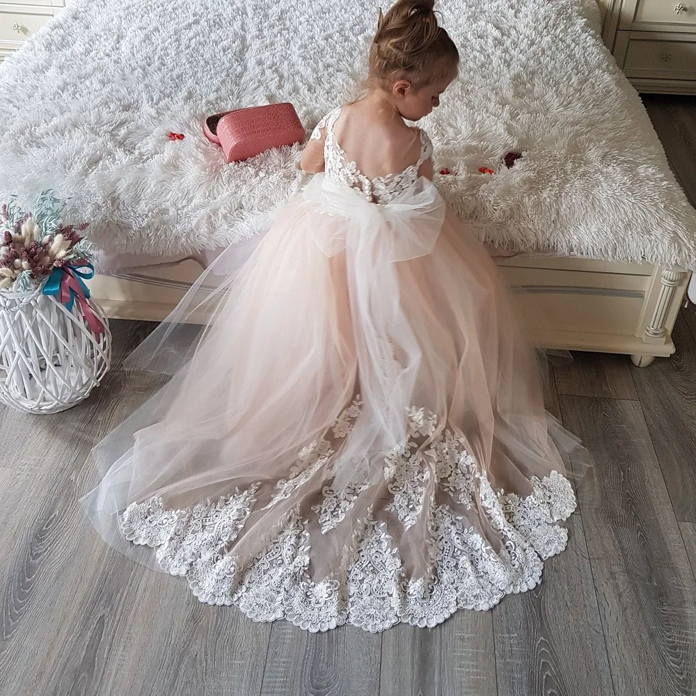Cute Flower Girl Dresses for Wedding Big Bow Appliques Long Little Pageant Gowns Girls White Tulle First Communion Gowns