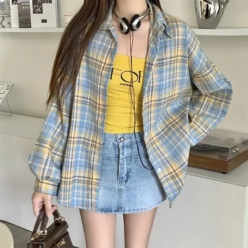 Black Flannel Shirt for Women Long Sleeve Collared Button-Up Tartan Plaid Shirt Jacket Teen-girl Casual Everyday Outfit