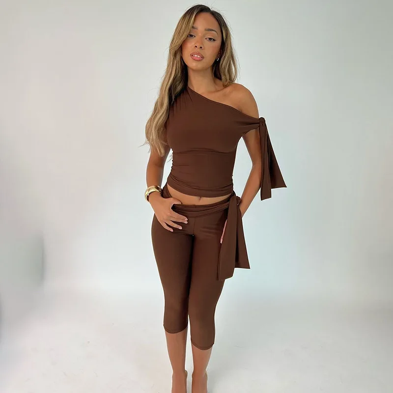 Hugcitar Fashion 2 Pcs Sets Solid One Shoulder Sleeveless Draped Sexy Top Knee Length Pants Women Y2K Outfits Festival Party