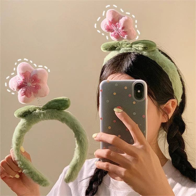 Recruiting Peach Blossoms~Cute Plush Flower Hair Hoop Female Cartoon Sweet Hair Hairpin Wash Anti slip Headband Hair Accessories