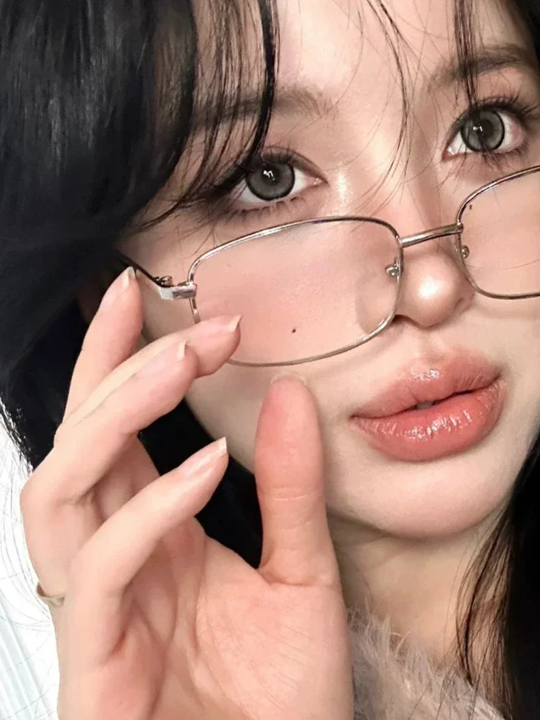 Y2K Harajuku Retro Small Square Frame Glasses for Women Metal Eyeglasses Clear Reading Spectacle Blue Light Blocking Eyewear