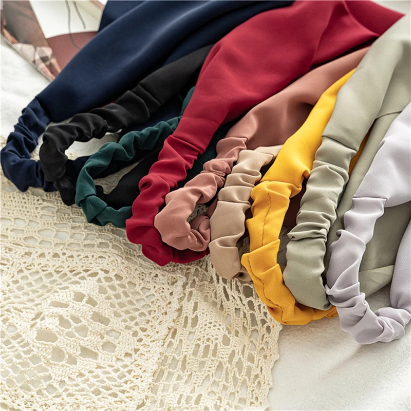 Woman Solid Color Chiffon Bandana Head Scarf Girls High-grade Versatile Triangle Scarf turbante Hair Accessories Turban femme
