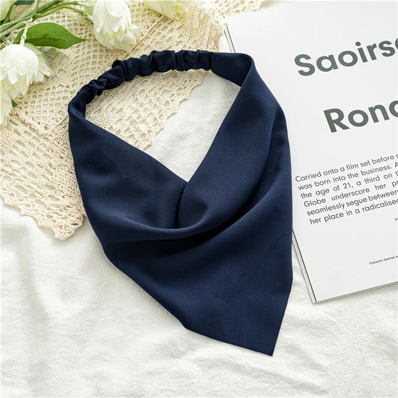 Woman Solid Color Chiffon Bandana Head Scarf Girls High-grade Versatile Triangle Scarf turbante Hair Accessories Turban femme