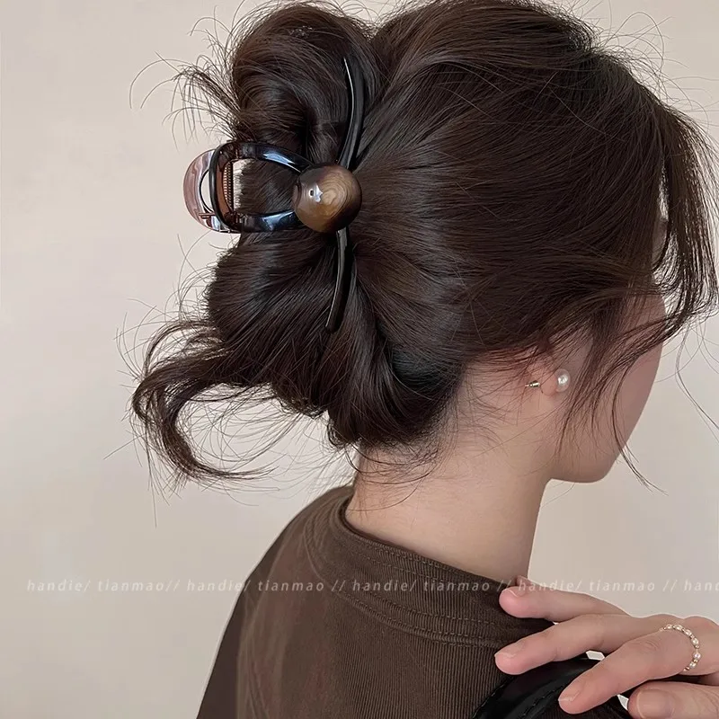 Elegant Pearl Brown Hair Claws For Women Girls Back Hair Holder Temperament Hair Clips Headband Hairpin Fashion Hair Accessories