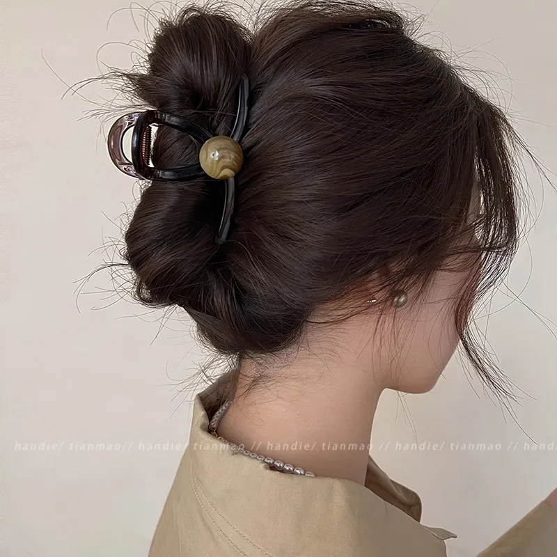 Elegant Pearl Brown Hair Claws For Women Girls Back Hair Holder Temperament Hair Clips Headband Hairpin Fashion Hair Accessories