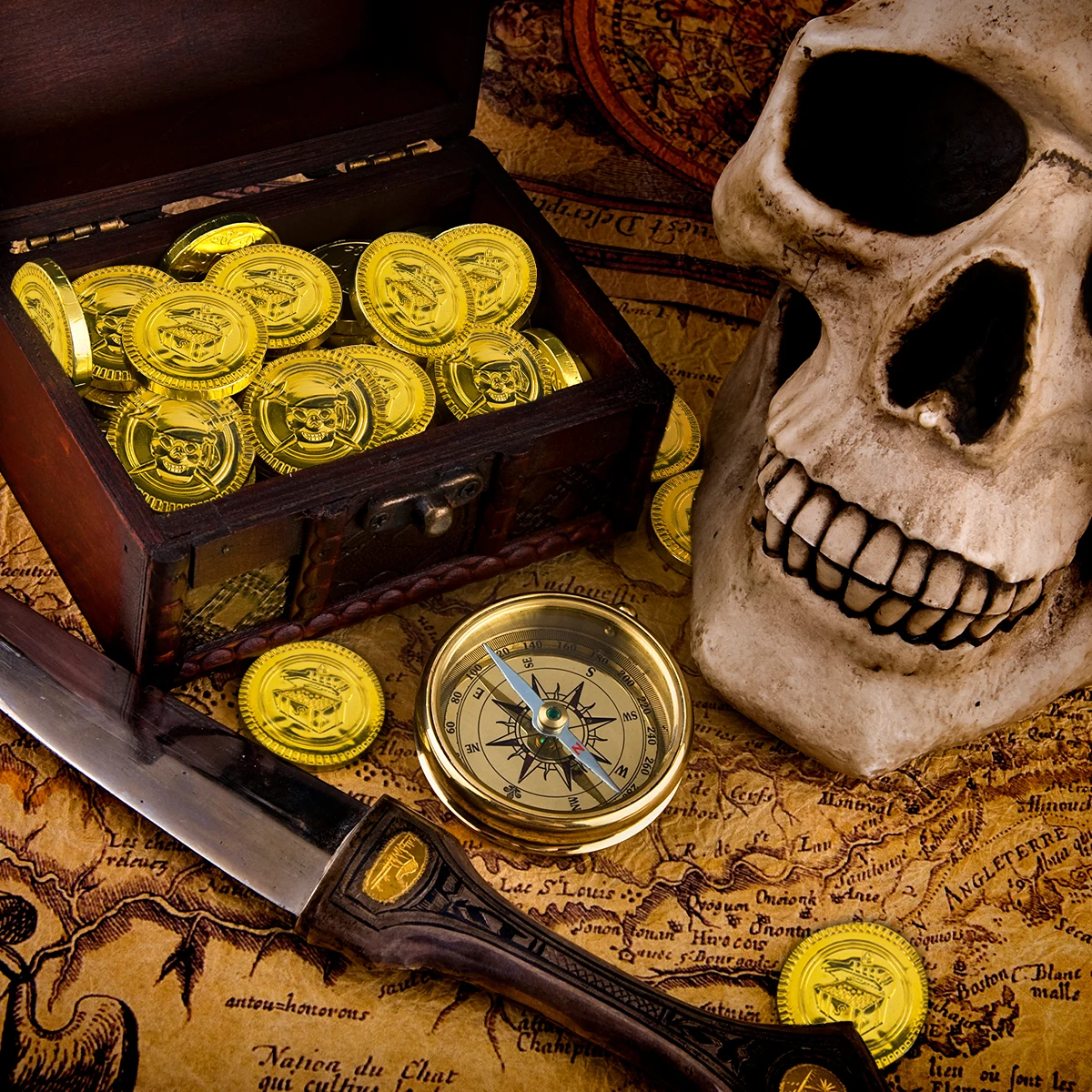 30pcs Pirate Gold Coins, Silver Coins Copper Coins Gemstones Children's Gifts Halloween Props Plastic Fake Gold Acrylic Toys
