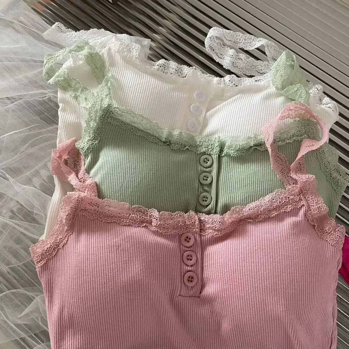 2024 Solid Color Knit Tank Top Vest Women Female Slim Undershirt Sexy Lace Camisole With Chest Pad Crop Tops Sleeveless T Shirt