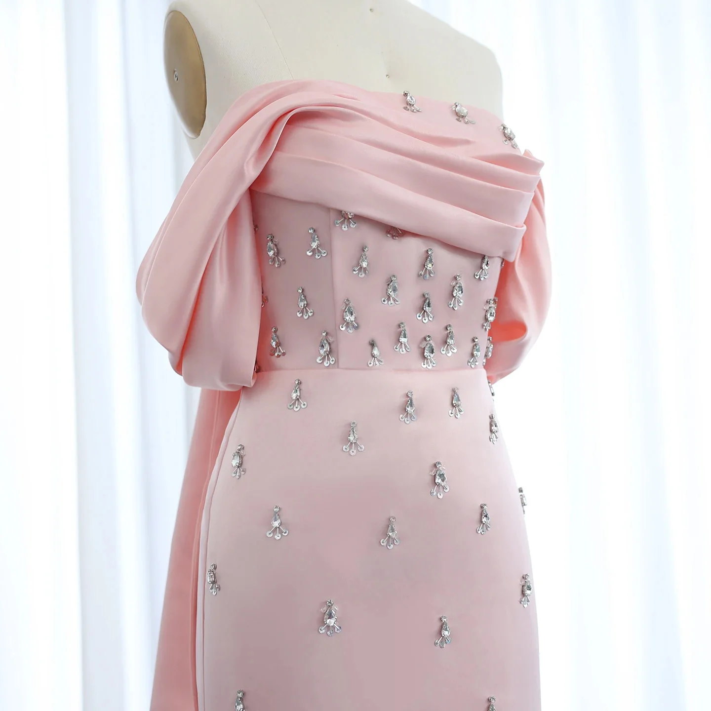 Customized Off Shoulder Evening Dresses for Women Wedding Saudi Arabia Dubai Long Formal Prom Gowns Party Baby Pink Bule Dress
