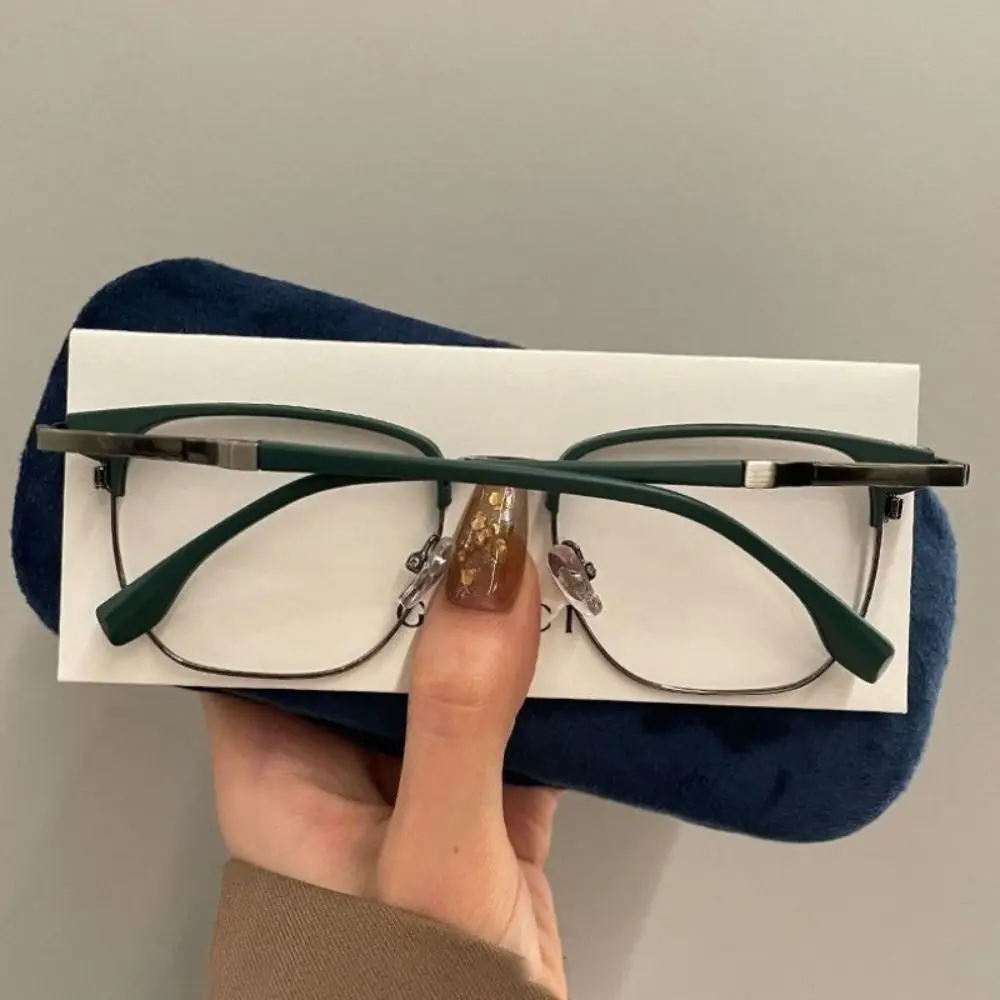 New Fashion Anti Blue Light Glasses Women Men Retro Half Frame Flat Glasses Female Eyeglass Ultra Light Anti UV Eyewear