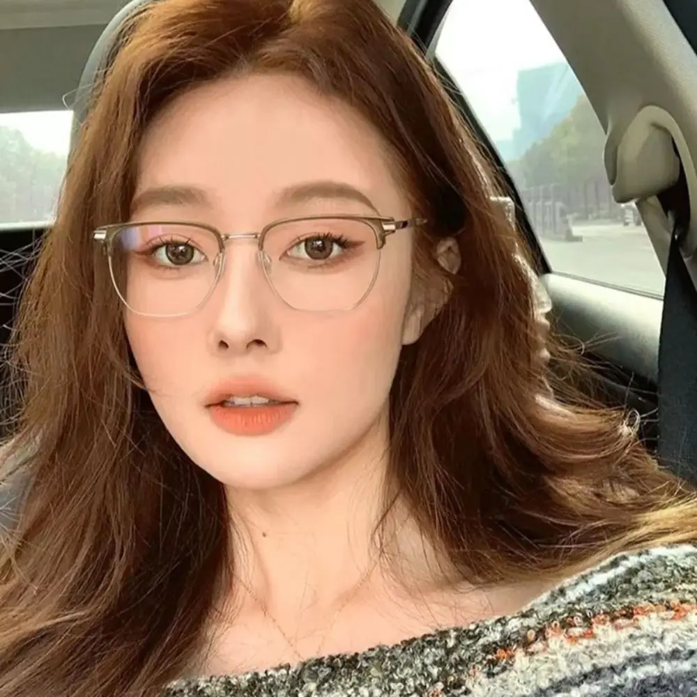 New Fashion Anti Blue Light Glasses Women Men Retro Half Frame Flat Glasses Female Eyeglass Ultra Light Anti UV Eyewear