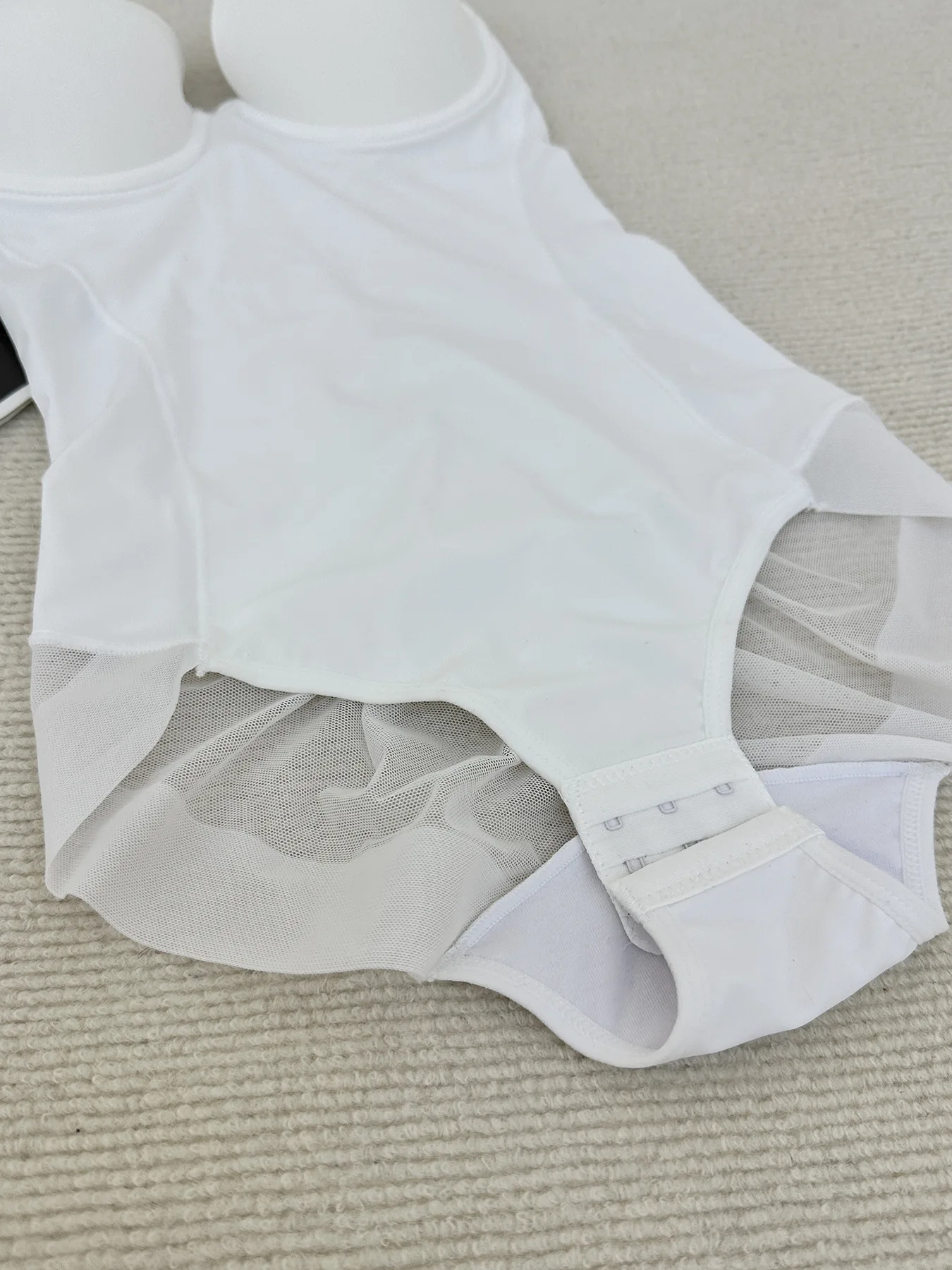 Naisstoo Women Shapewear Bodysuit for Tummy Control Seamless Body Shaper Thong Jumpsuit Bras