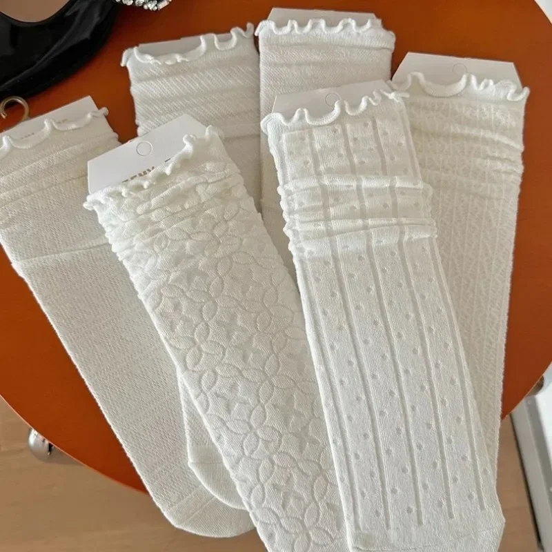 5/1pairs Lace Mesh Socks for Women Summer Cotton White Retro Thin Breathable Mid Length Sock Girl Fashion Sweet Loose Comf Socks