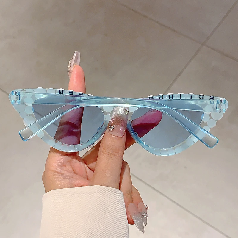 KAMMPT Cat Eye Design Gift Shades Shiny Pearl Decor Pink Present Glasses for Women's Birthday Party Favor Ladies Props Frame