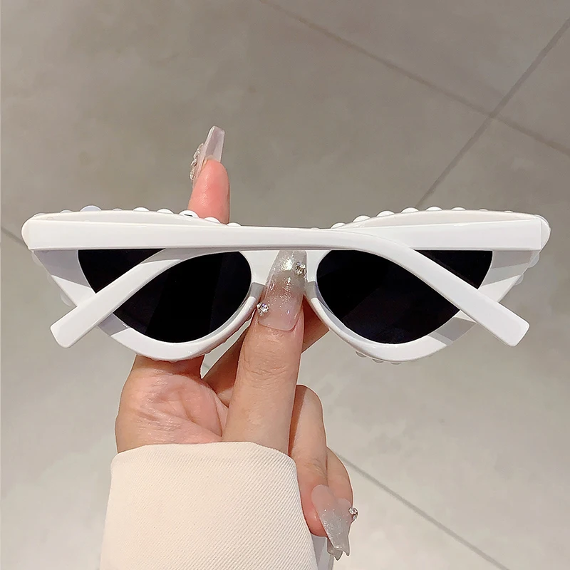 KAMMPT Cat Eye Design Gift Shades Shiny Pearl Decor Pink Present Glasses for Women's Birthday Party Favor Ladies Props Frame