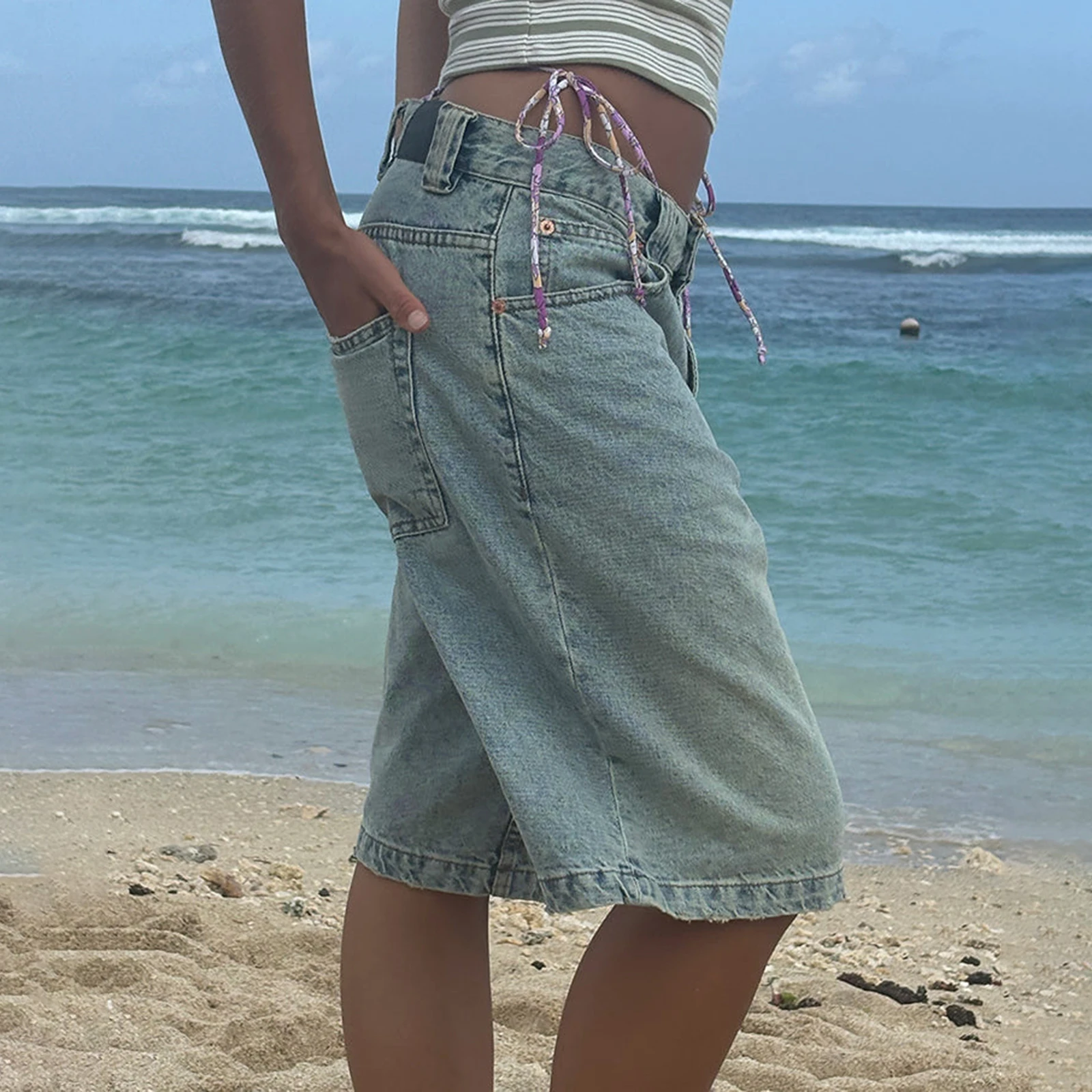 New Fashion Womens Knee Length Denim Shorts Loose Solid Color Low Rise Wide Leg Long Shorts With Pockets For Summer S-2XL