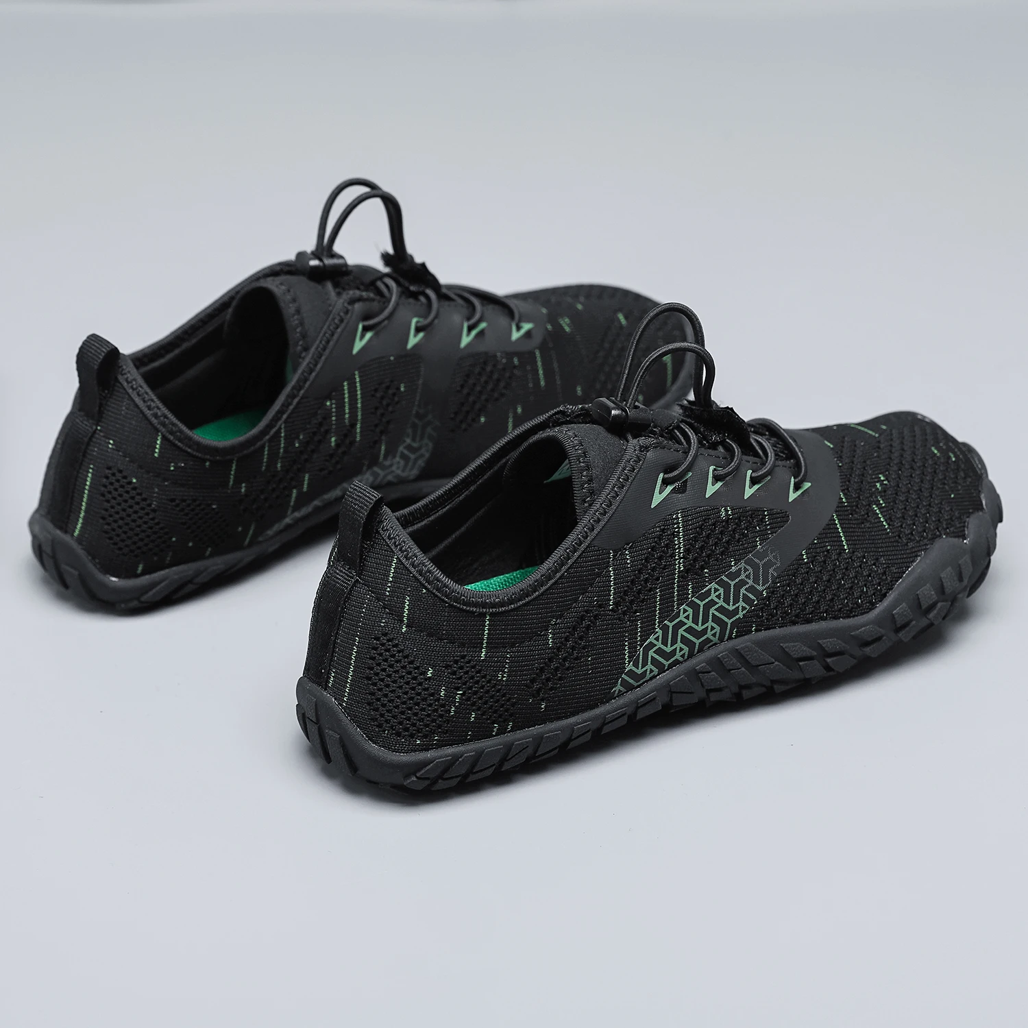 Wide Toe Zero Barefoot Shoes Mens Minimalist Water Shoes Breathable for Walking Rock Climbing Wrestling Trail Running Sneakers