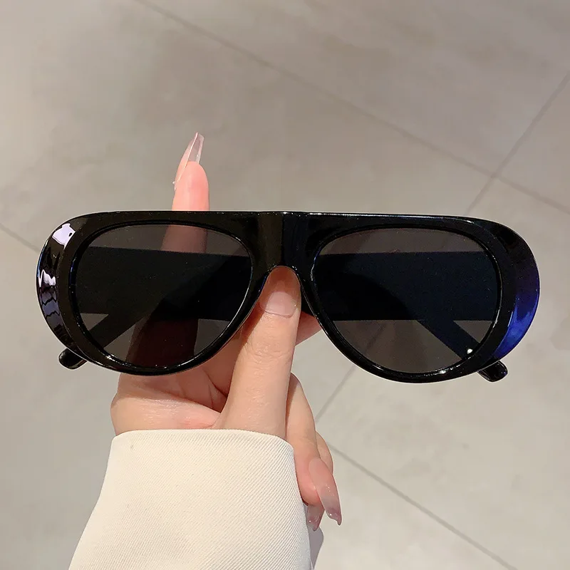 New in Luxury Brand Designer Big Frame Flat Top Sunglasses Women For Men Fashion Vintage Sun Glasses Punk Pilot Shades UV400